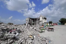 Az előzetes vizsgálat arra utal, hogy elavult adatokra támaszkodva az amerikaiak rombolhatták le az iráni iskolát