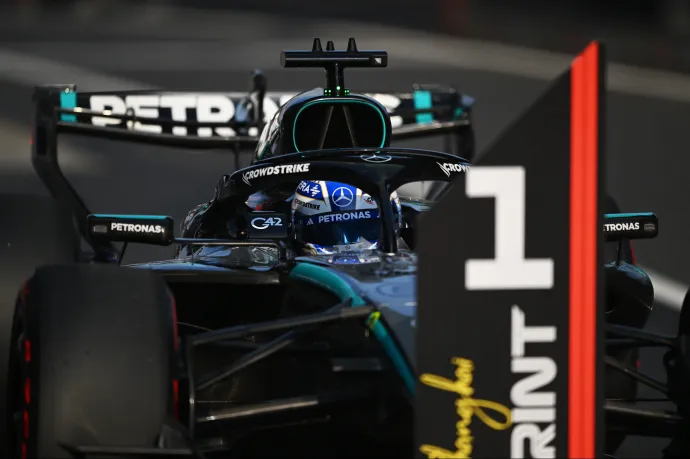Russell a kínai sprintidőmérőn is oktatta az F1-mezőnyt