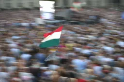 Markó Béla: Kényelmetlen kérdések ünnep előtt