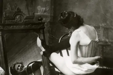 A meztelenség nagyvárosi találmány