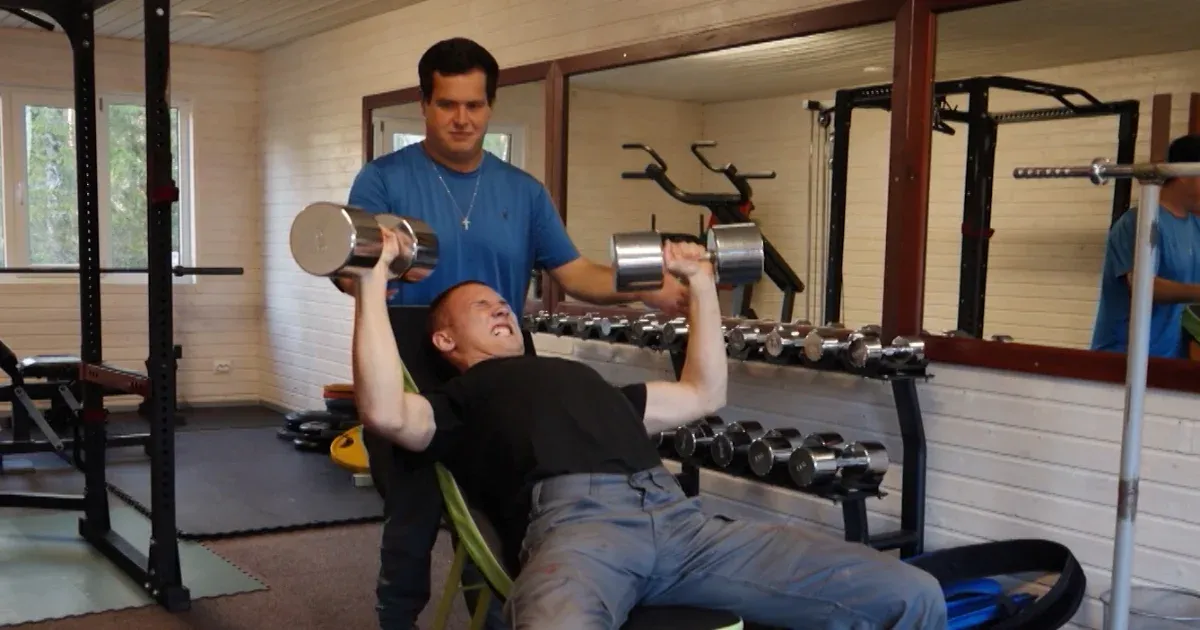 A kísérleti falu, ahonnan a függők és a bűnözők megpróbálnak visszatérni a társadalomba