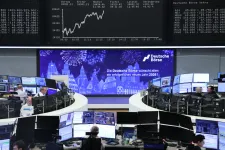 Állandóan a válságról hallunk, de a „legokosabb elemzők”, vagyis maguk a tőzsdék optimisták