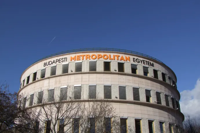 Miért van még mindig szükség egyetemekre a digitális korban? (x)