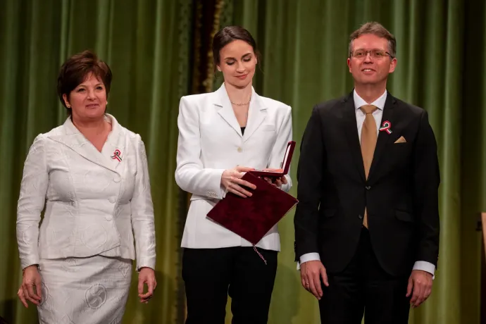Háy János Babérkoszorú-, Törőcsik Franciska Jászai Mari-díjas lett