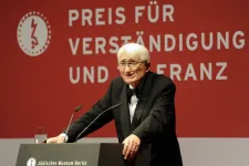 Meghalt Jürgen Habermas filozófus
