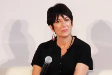 Ghislaine Maxwell továbbra is bízik benne, hogy kaphat elnöki kegyelmet Donald Trumptól