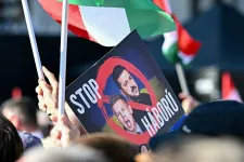 Orbán Budapesten: Választanunk kell, ki alakítson kormányt, én vagy Zelenszkij