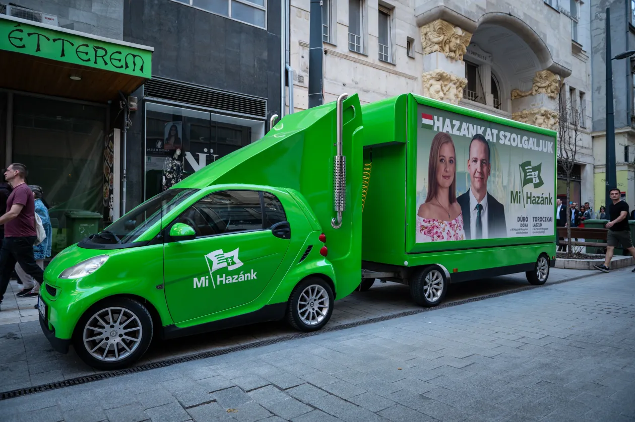 Fotó: Melegh Noémi Napsugár / Telex és Alföldi Dániel István / Telex