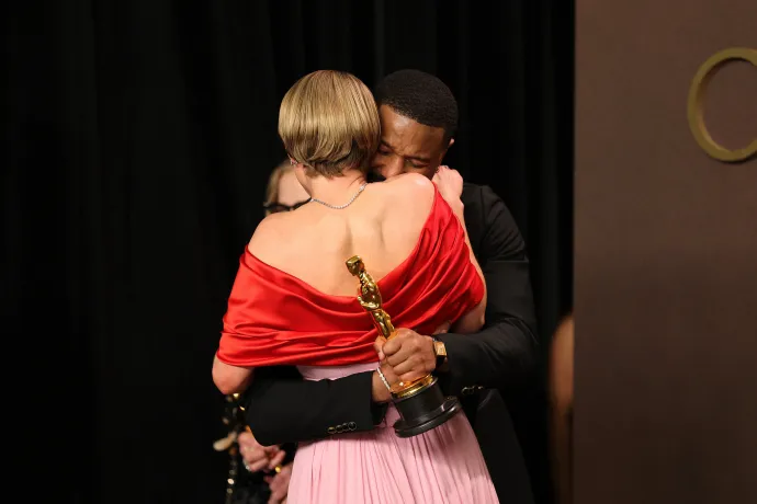 Jessie Buckley és Michael B. Jordan – Fotó: Brianna Bryson / Getty Images