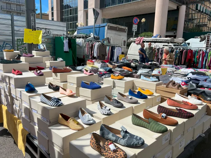 Webhop vagy utcai árus? Sokszor ugyanazt a kétes árut kapjuk – Fotó: Shutterstock