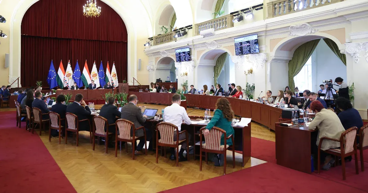 Alkotmánybírósághoz fordult a szolidaritási hozzájárulásról szóló kormányrendelet miatt a Fővárosi Törvényszék