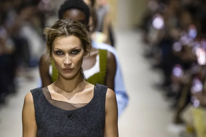 Ejtett derekú cuccokban, Adidasban és virágba borulva fogunk járni idén ősszel