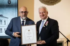 Ezüstfenyő-díjjal tüntette ki az RMDSZ Semjén Zsoltot