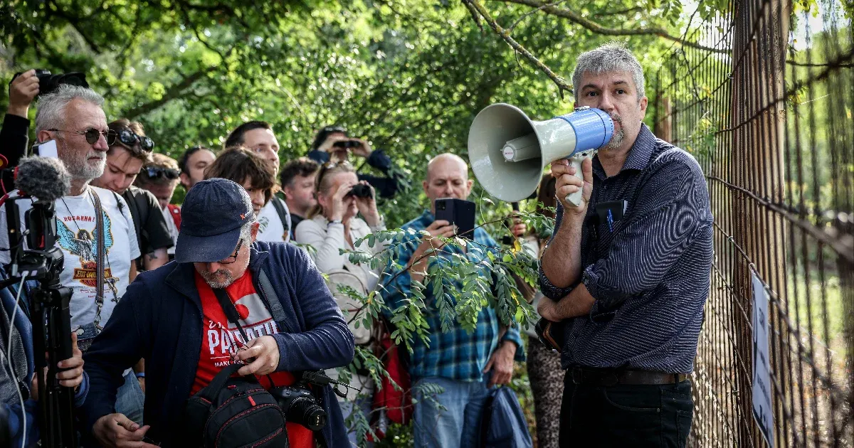 Hadházy Ákos még szervez egy túrát Hatvanpusztára a választások előtt