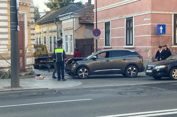 Gondatlanságból elkövetett emberölés miatt nyomoz a rendőrség, miután a járdán gázoltak el egy nőt Kolozsváron