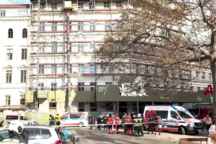 Összeomlott egy építkezés állványzata Bécsben, négyen meghaltak
