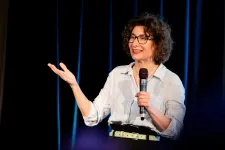 Nem jó mondatok oldják meg szülő-gyerek kapcsolatot, hanem a kíváncsiság