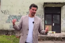 Dunaújvárosi látogatása előtt üzent Orbán Viktornak a Tisza Párt ottani jelöltje, Nagy Ervin