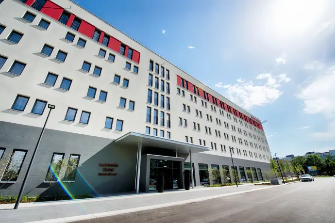 Megnéztük, az új szavazóhelyek kijelölésével tényleg kiszúrtak-e a külföldön szavazó magyarokkal