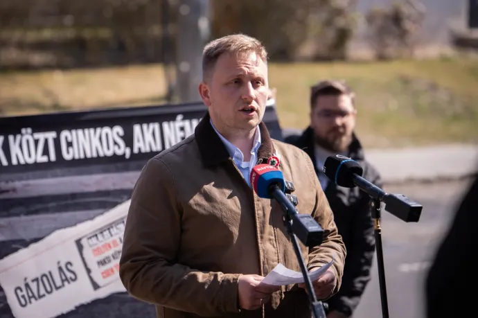 Fidelitas-elnök az ukrán zászlós akcióról: Nincs közünk hozzá, nem vettünk részt benne