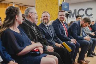 Az MCC rendezvényein fellépőkre vetült orosz kémgyanú, és már a román sajtó is felkapta a témát