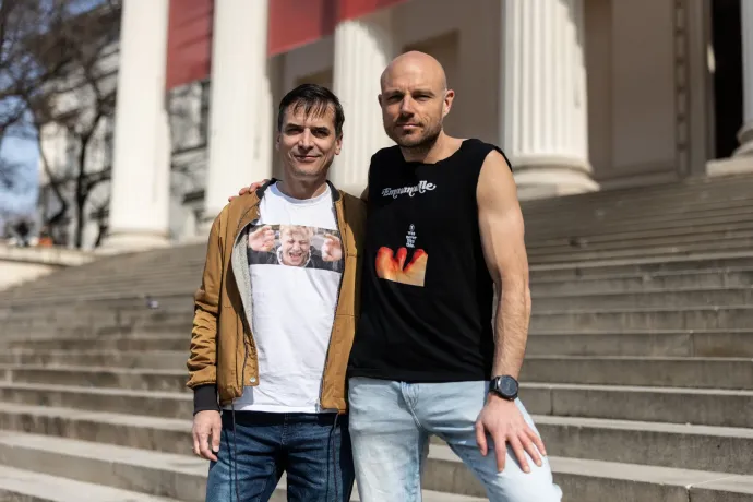 Már az első része kultikus lett, most mindhármat meg lehet nézni a Telexen