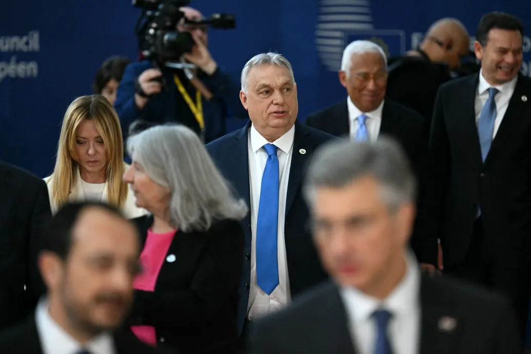 Továbbra is blokkolja Orbán az egyszer már általa is jóváhagyott ukrán hitelt
