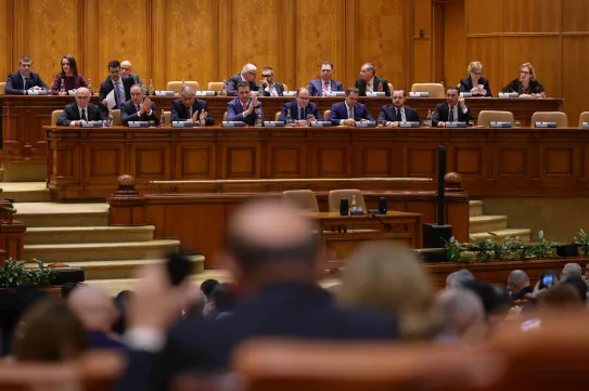 Hosszas viták után megszavazta a 2026-os költségvetést a parlament