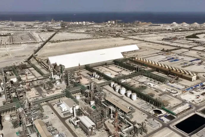 A Qatar Fertiliser Company ammónia és karbamid gyára Mesaieedben – Fotó: QAFCO