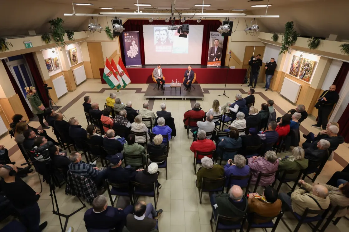 Orbán Balázs szerint meg kell győzni a Mi Hazánk választóit, hogy Orbán Viktorra szavazzanak