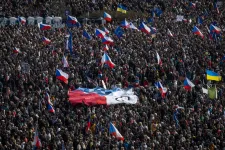 Tízezrek tüntettek Prágában Andrej Babiš kormánya ellen