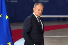 Donald Tusk szerint nem meglepő a hír, hogy Orbán emberei Moszkvának szivárogtathatnak uniós találkozókon