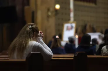Kutató: Csalóka a vallási boom narratívája, a templomok nem teltek meg