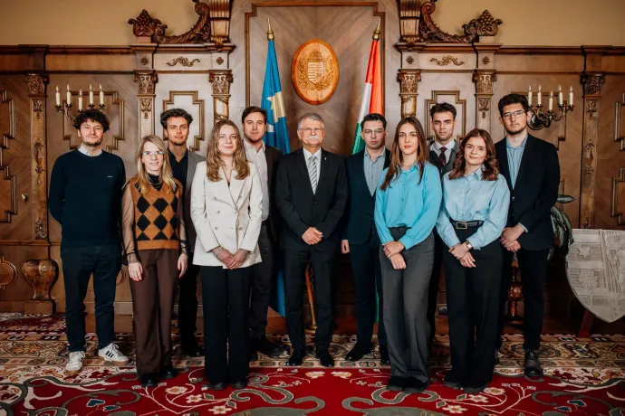 Az erdélyi magyar ifjúsági szervezeteket is megosztja a Fidesz határon túli kampánya