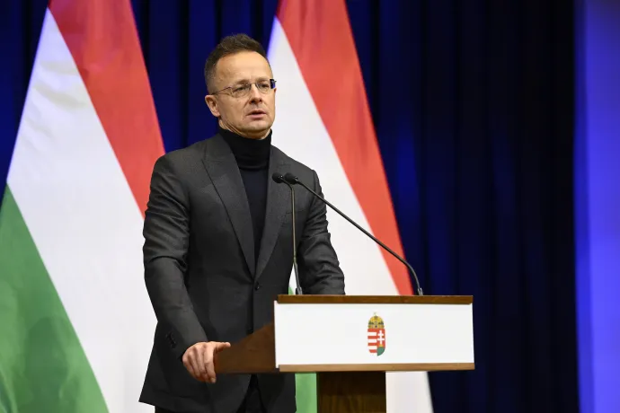 Szijjártó Péter külgazdasági és külügyminiszter sajtótájékoztatót tart az Ukrajnába való dízelüzemanyag szállításának leállításáról egy kormányülés után a Karmelita 2026. február 18-án – Fotó: Bodnár Boglárka / MTI