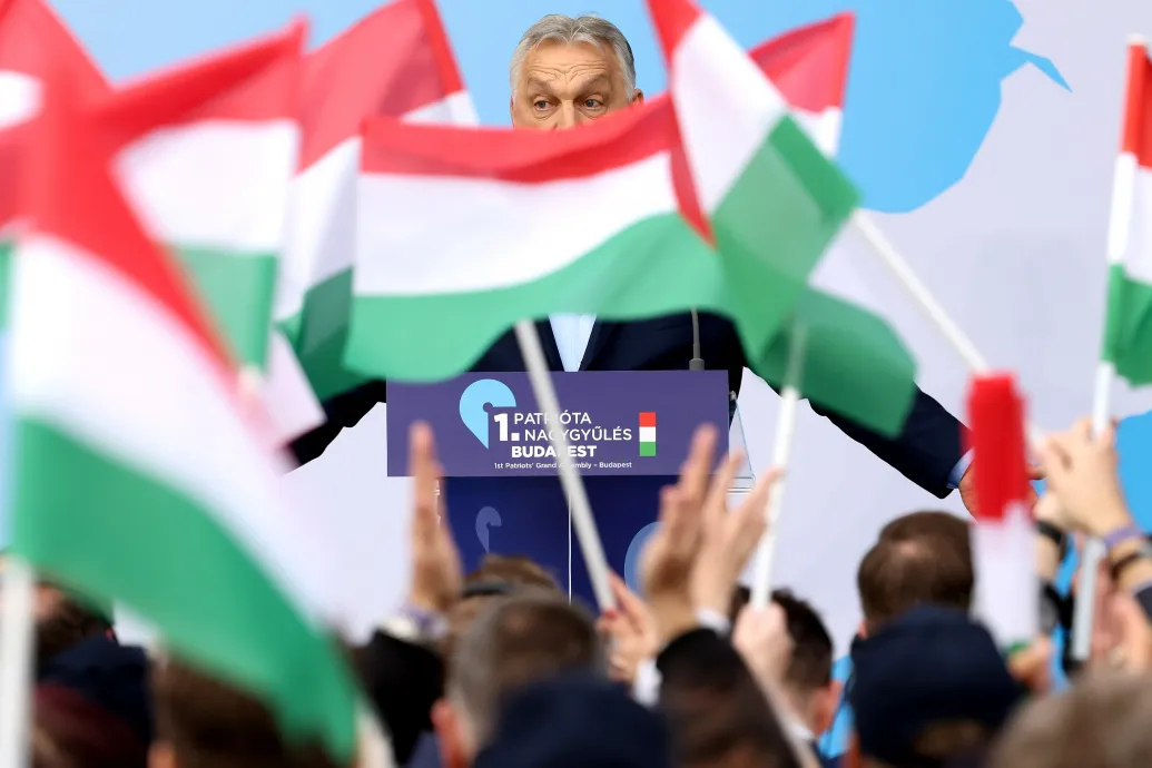 Orbán Viktor: A 2029-es európai választásokra már nekünk áll majd a zászló