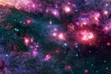 A Tejútrendszer szívében van egy kozmikus felhő, aminek málnaíze és rumillata lehet, alkoholos, és súlyosan mérgező