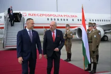 Lengyel elnök: A lengyelek szeretik a magyarokat, de gyűlölik Vlagyimir Putyint, aki háborús bűnös