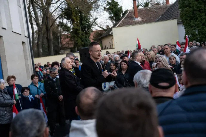 Szijjártó Péter szerint az a külpolitika lényege, hogy egyeztet akár Szergej Lavrovval is