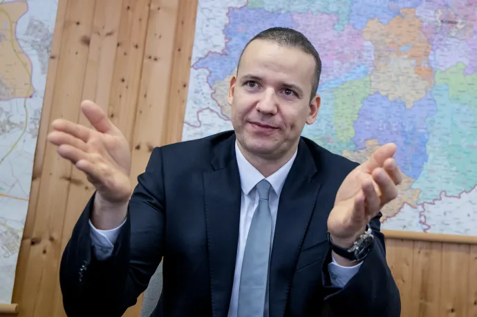 Magyar Péter: A Fidesz és a Mi Hazánk koalíciója kivezetné Magyarországot az EU-ból