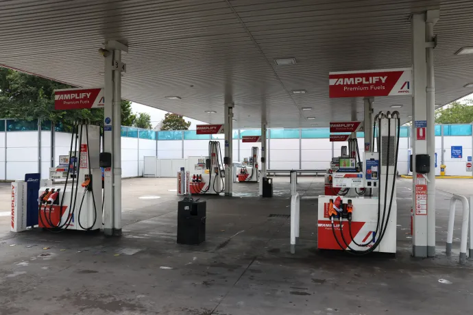 Benzinkút üzemanyag nélkül Sydney-ben, Ausztráliában, 2026. március 20-án – Fotó: Hollie Adams / Reuters