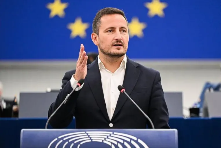 EP-alelnök: Történelmi esélye van Magyarországnak, hogy kimondja, Európához tartozik