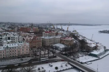 Az ukránok kilőttek egy több mint 74 milliárd forintot érő orosz jégtörő hajót