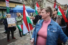 Magyar Péter arra kérte a tiszásokat, maradjanak távol a Fidesz rendezvényeitől