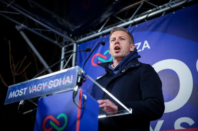 Magyar Péter szerint a Pegasus utódját, a Candiru kémszoftverét küldték rájuk, ezért akarták kiiktatni az informatikusaikat