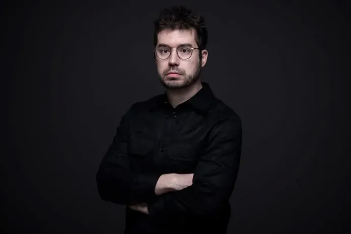 Panyi Szabolcs a kémvádról: Oknyomozó újságírók megvádolása kémkedéssel példa nélküli, ez tényleg a putyini Oroszország