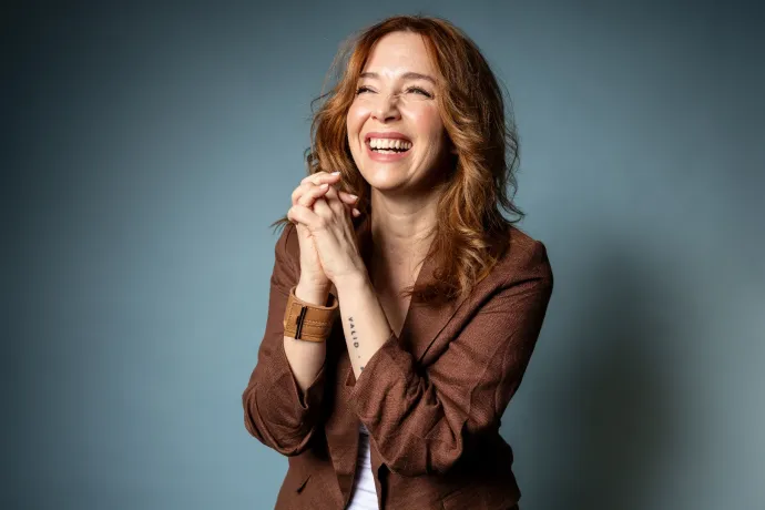 „Nem akarok olyan országban élni, ahol embercsoportokat kipécéznek és bántanak” – idézetek Kovács Patrícia interjújából