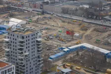 Budapest egyre fogyatkozik, miért rakja ki a „megtelt” táblát több önkormányzat?