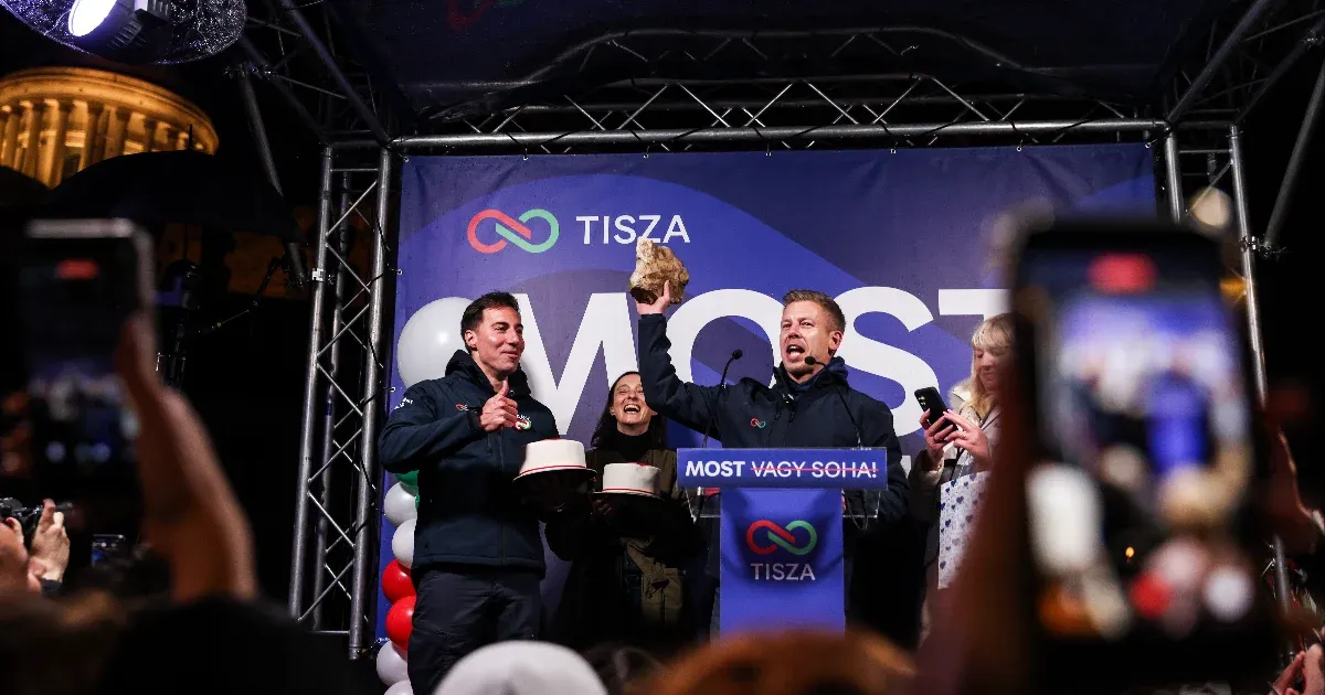 Orbán után egy nappal Magyar Péter legfontosabb szövetségével tartott gyűlést Esztergomban