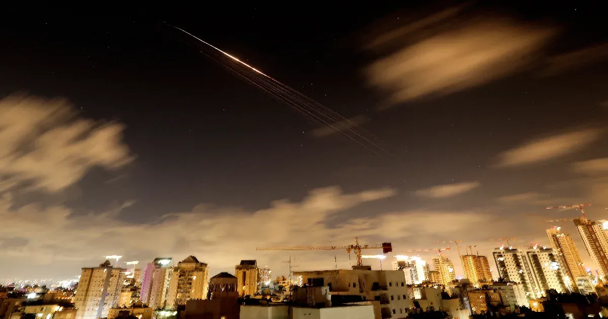 Izraeli támadás érte Bejrút külvárosát, Trump beszólt Ausztráliának